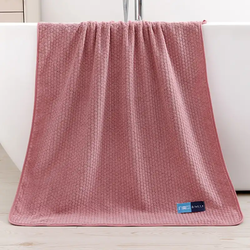 <center>Bath Towel</center>