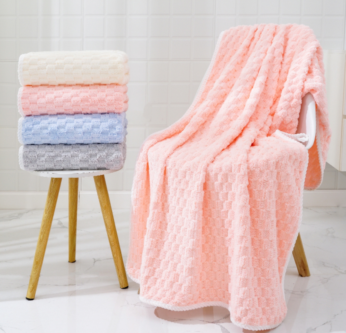 Coral Velvet Bath Towel (280gsm)