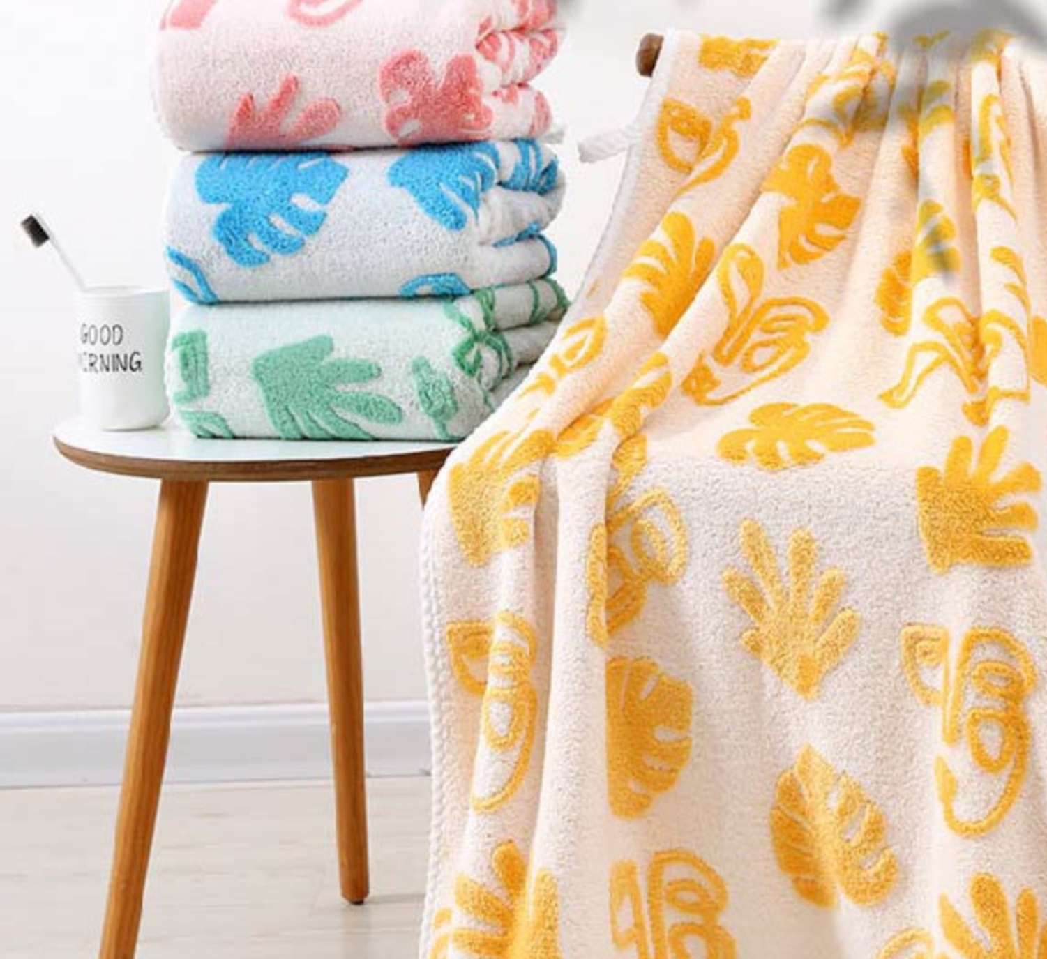 Coral velvet towel sale